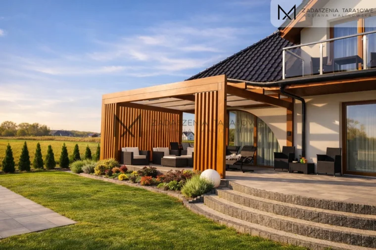 nowoczesne zadaszenie tarasu z lamelami