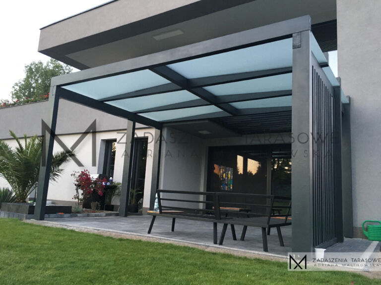 Zadaszenie tarasu spadek