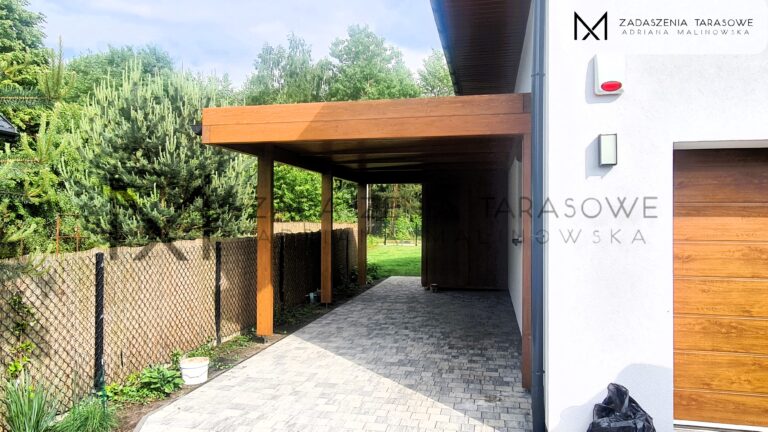 zadaszony carport