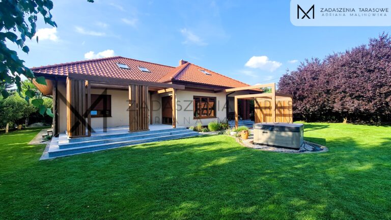 zadaszenie i altana połączone belką