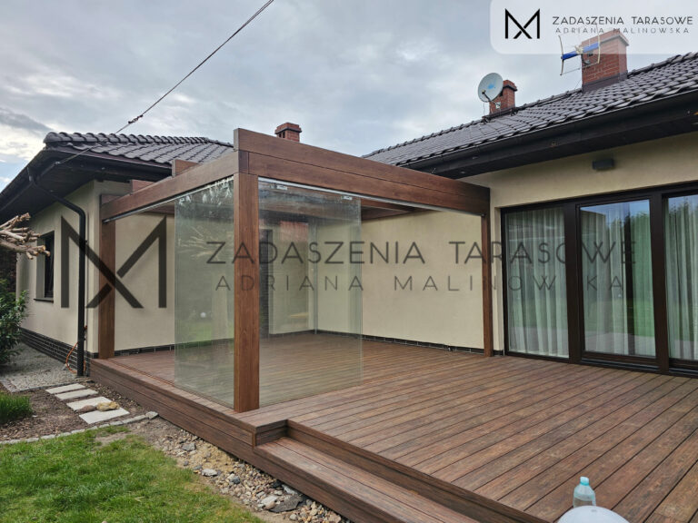 Montaż zadaszenia na tarasie