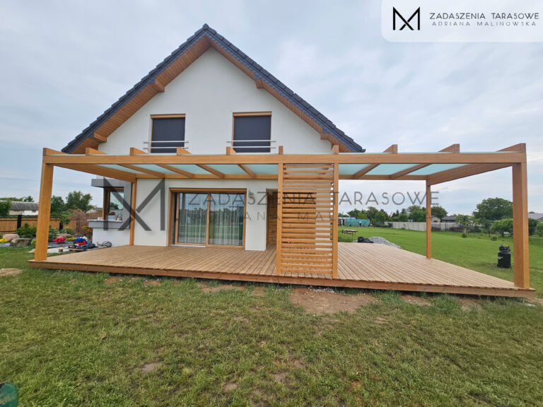 Narożne zadaszenie Śląsk