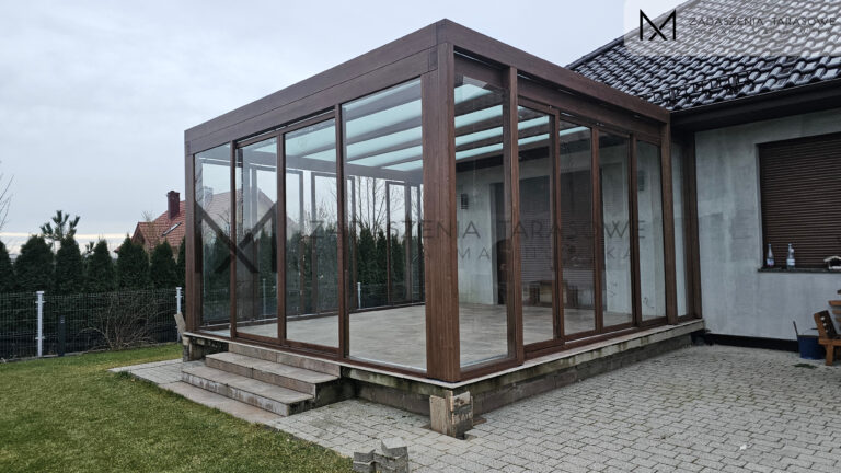 zadaszenie ze szkłem świętokrzyskie