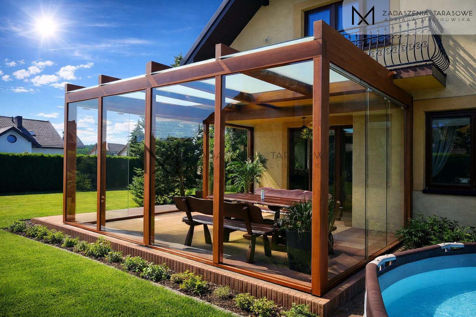 zabudowa tarasu ze szkłem