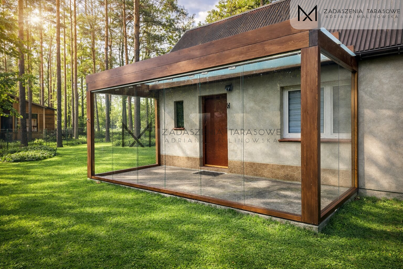zadaszenie drewniane śląskie w lesie