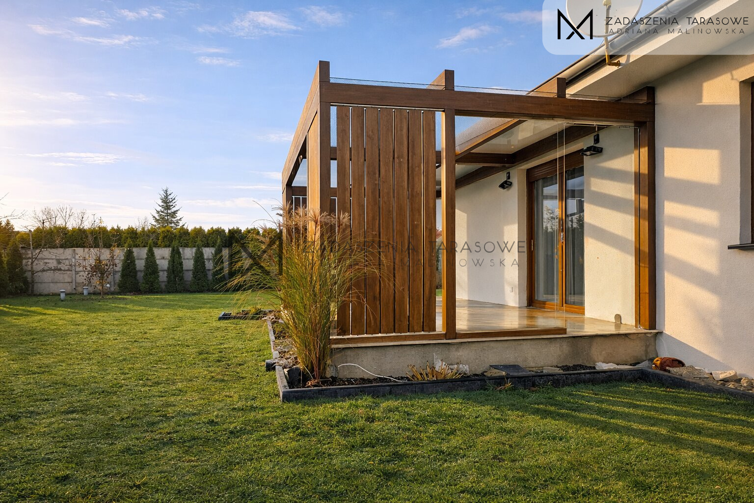 zadaszenie tarasu bsh ze szkłem w dachu