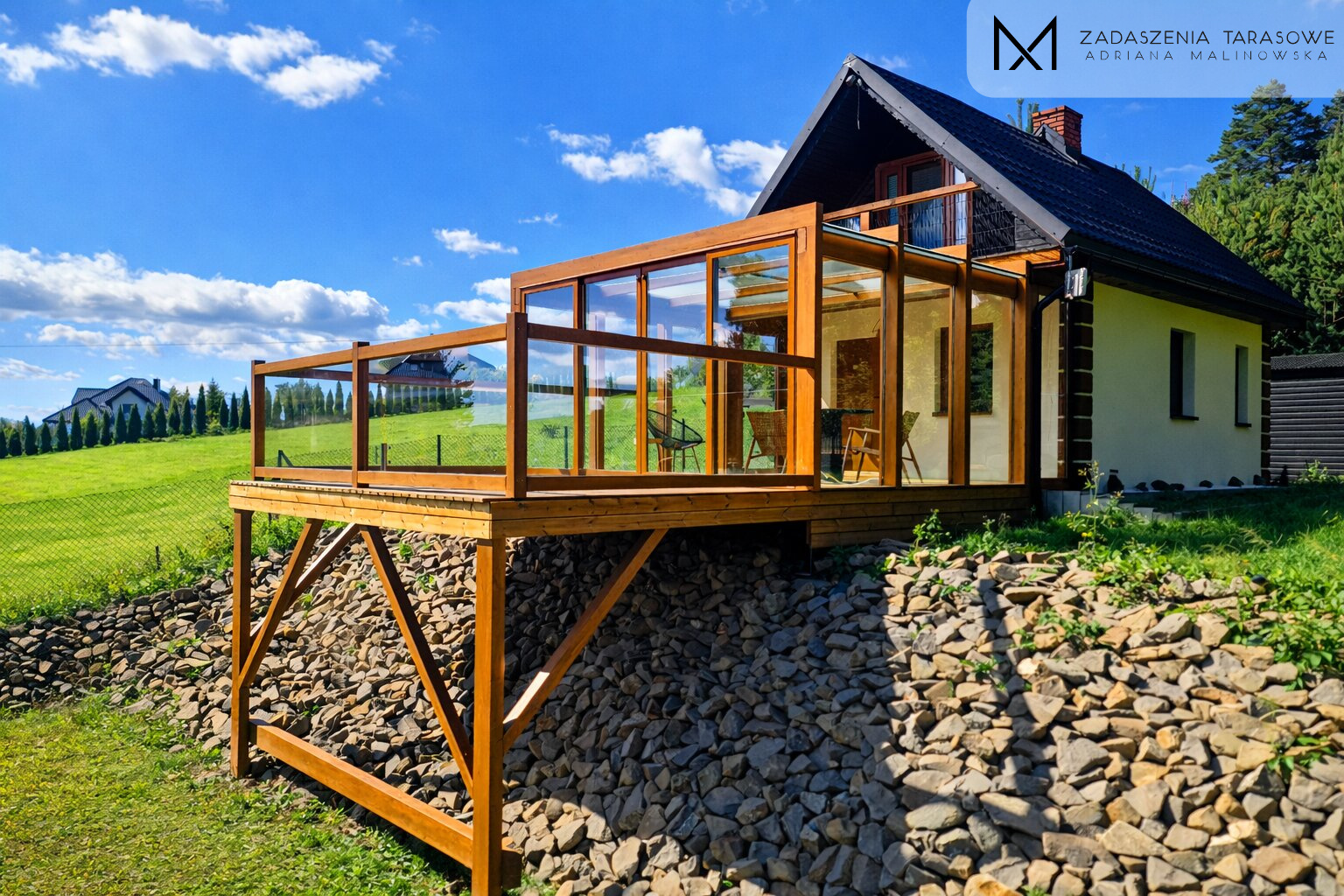 zadaszenie tarasu ze szkłem