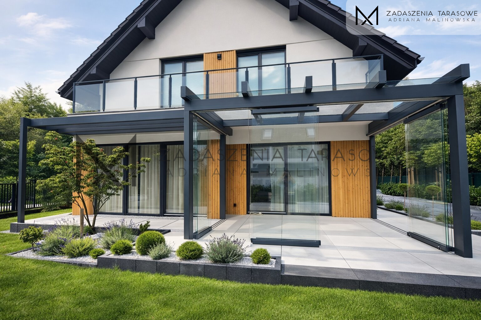 zadaszenie ze szkłem małopolska w ogrodzie