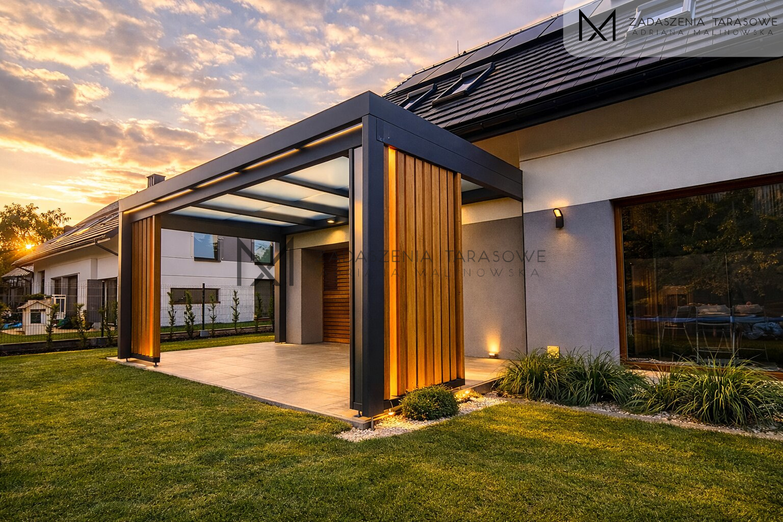 Nowoczesne zadaszenie z lamelami ruchomymi na tarasie